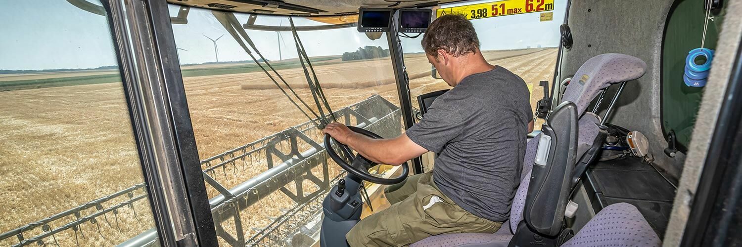 Conducteur d'engins agricoles